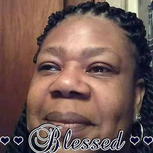 Meet your Posher, Paralee